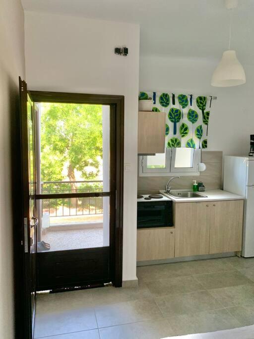 Lovely Apartment By The Sea 2 ….. Epanomi Dış mekan fotoğraf